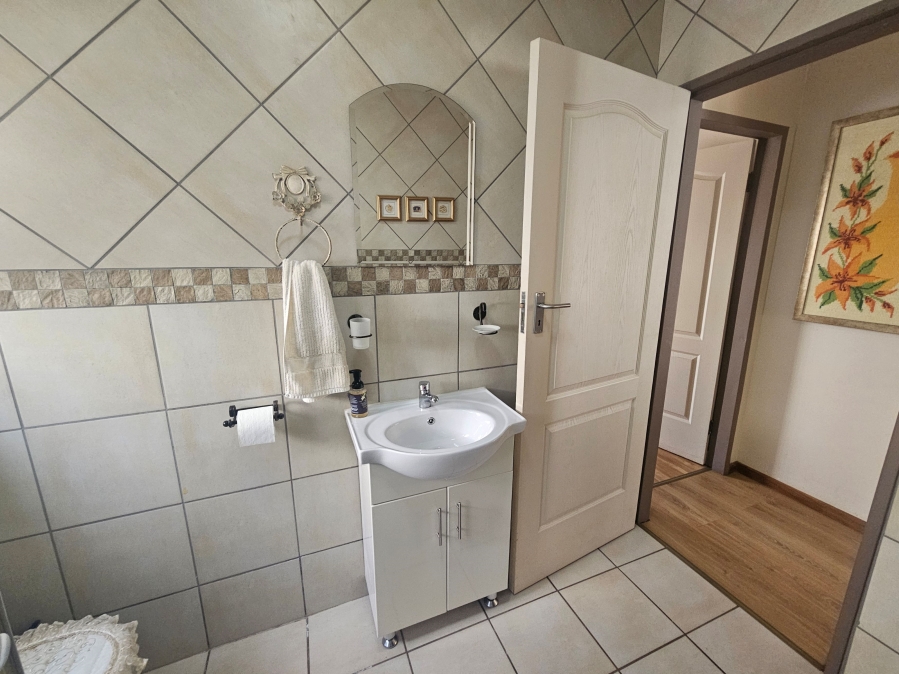 To Let 2 Bedroom Property for Rent in Wilkoppies North West